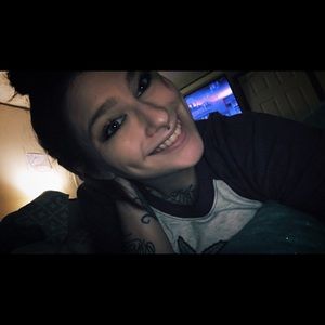 Meet your Posher, Meghan